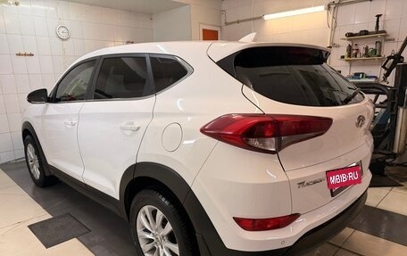 Hyundai Tucson III, 2017 год, 2 100 000 рублей, 14 фотография
