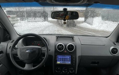 Ford Fusion I, 2003 год, 240 000 рублей, 7 фотография