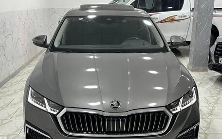 Skoda Octavia IV, 2023 год, 2 570 000 рублей, 2 фотография