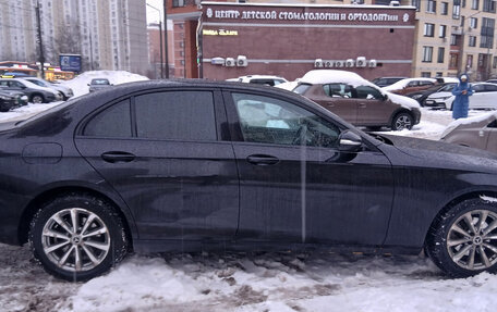 Mercedes-Benz E-Класс, 2019 год, 2 000 000 рублей, 5 фотография
