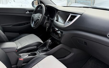 Hyundai Tucson III, 2017 год, 2 430 000 рублей, 22 фотография