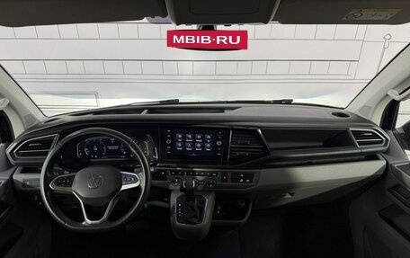 Volkswagen Caravelle T6 рестайлинг, 2021 год, 4 650 000 рублей, 12 фотография