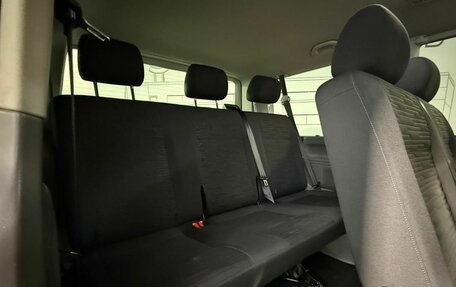 Volkswagen Caravelle T6 рестайлинг, 2021 год, 4 650 000 рублей, 21 фотография