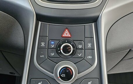 Hyundai Elantra V, 2014 год, 1 589 000 рублей, 19 фотография