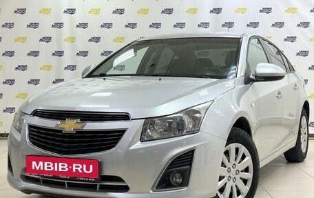 Chevrolet Cruze II, 2013 год, 810 100 рублей, 3 фотография