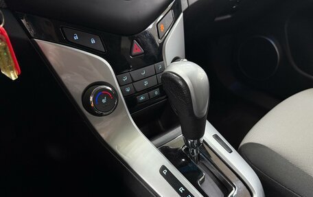 Chevrolet Cruze II, 2013 год, 810 100 рублей, 14 фотография