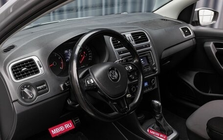 Volkswagen Polo VI (EU Market), 2016 год, 1 349 000 рублей, 11 фотография