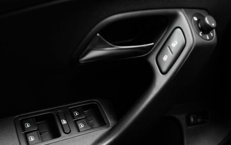 Volkswagen Polo VI (EU Market), 2016 год, 1 349 000 рублей, 18 фотография