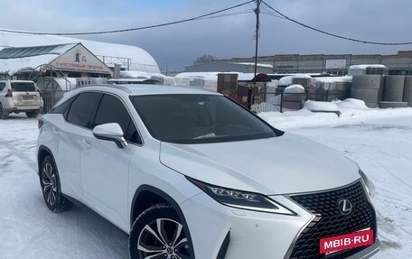 Lexus RX IV рестайлинг, 2021 год, 5 200 000 рублей, 2 фотография