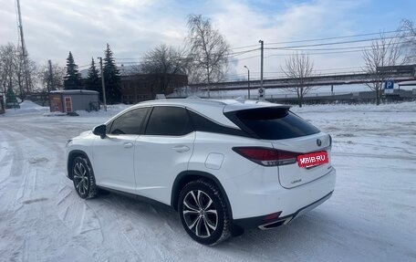 Lexus RX IV рестайлинг, 2021 год, 5 200 000 рублей, 7 фотография
