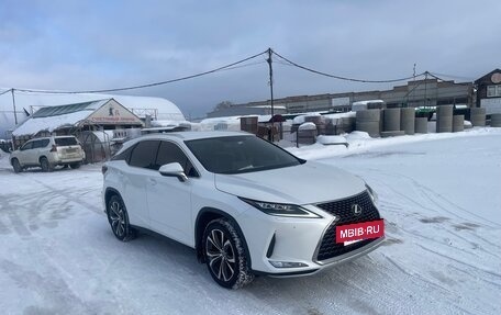 Lexus RX IV рестайлинг, 2021 год, 5 200 000 рублей, 9 фотография