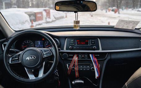 KIA Optima IV, 2019 год, 950 000 рублей, 5 фотография