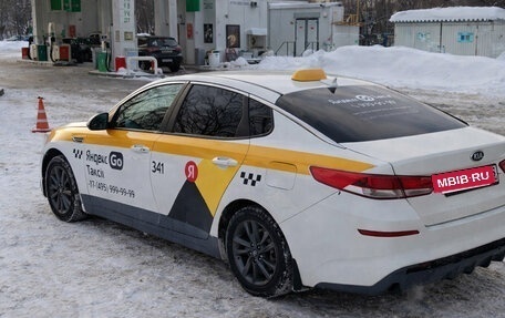 KIA Optima IV, 2019 год, 950 000 рублей, 4 фотография