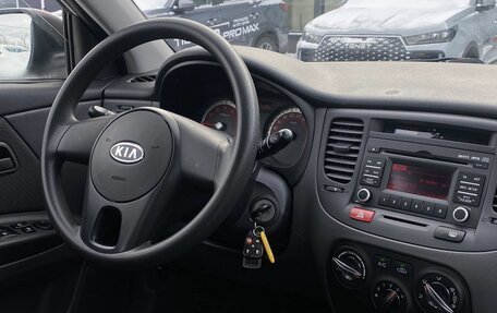 KIA Rio II, 2010 год, 769 000 рублей, 15 фотография