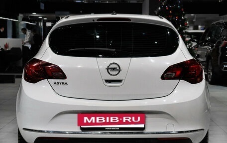 Opel Astra J, 2014 год, 850 000 рублей, 5 фотография