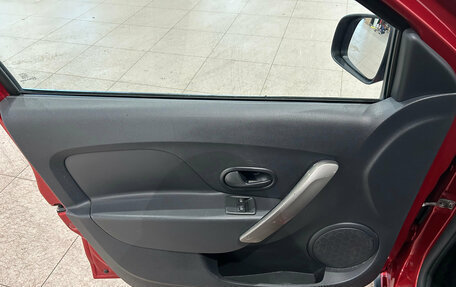 Renault Logan II, 2020 год, 1 099 000 рублей, 15 фотография