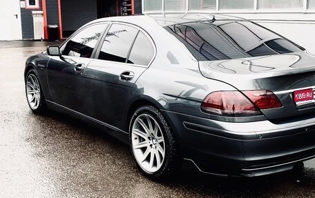 BMW 7 серия, 2001 год, 620 000 рублей, 1 фотография