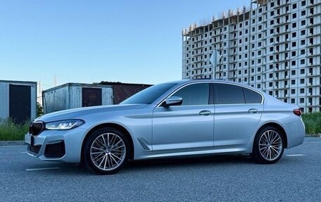 BMW 5 серия, 2019 год, 4 200 000 рублей, 3 фотография