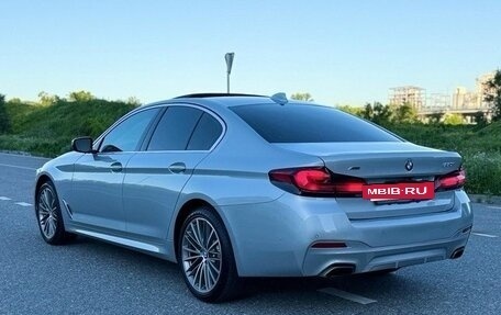 BMW 5 серия, 2019 год, 4 200 000 рублей, 2 фотография