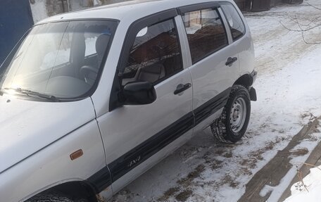 Chevrolet Niva I рестайлинг, 2007 год, 240 000 рублей, 3 фотография