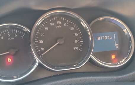 Nissan Terrano III, 2018 год, 1 350 000 рублей, 13 фотография