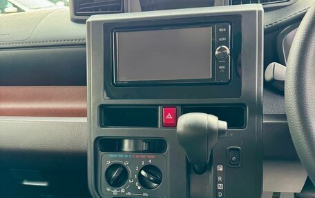 Toyota Roomy I, 2017 год, 999 000 рублей, 15 фотография