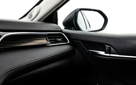 Toyota Camry, 2020 год, 2 499 000 рублей, 19 фотография