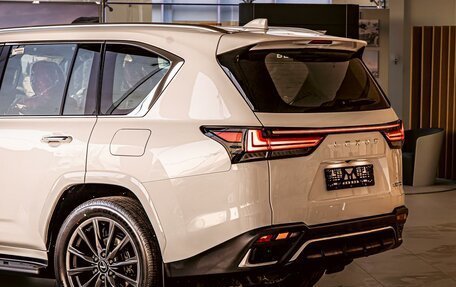 Lexus LX, 2025 год, 19 995 000 рублей, 10 фотография