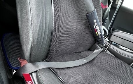 Honda Vezel, 2014 год, 1 550 000 рублей, 17 фотография