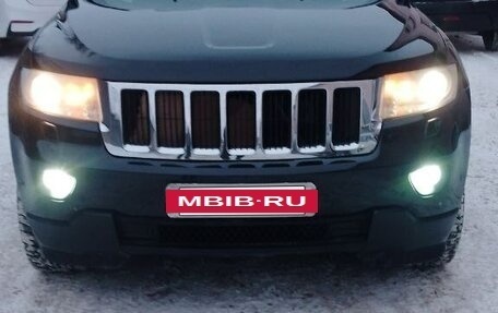 Jeep Grand Cherokee, 2012 год, 1 800 000 рублей, 8 фотография