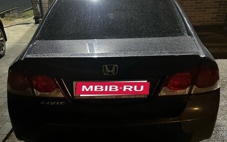 Honda Civic VIII, 2010 год, 800 000 рублей, 2 фотография