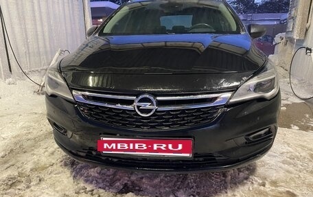 Opel Astra K, 2018 год, 1 100 000 рублей, 6 фотография