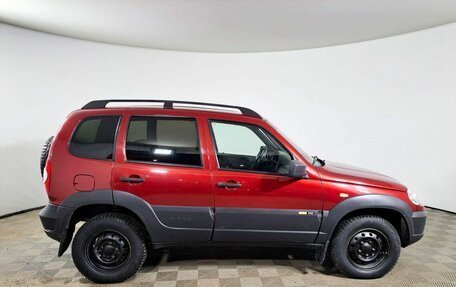 Chevrolet Niva I рестайлинг, 2017 год, 699 000 рублей, 5 фотография