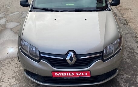 Renault Logan II, 2018 год, 730 000 рублей, 1 фотография