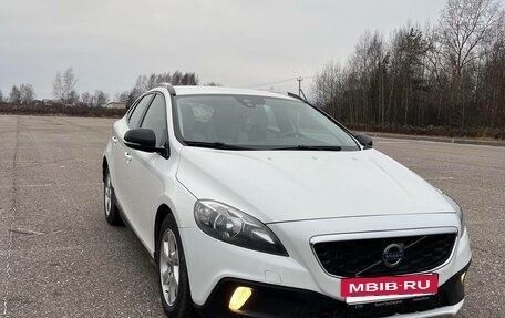 Volvo V40 Cross Country I, 2014 год, 1 390 000 рублей, 5 фотография