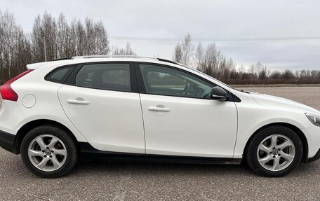 Volvo V40 Cross Country I, 2014 год, 1 390 000 рублей, 10 фотография