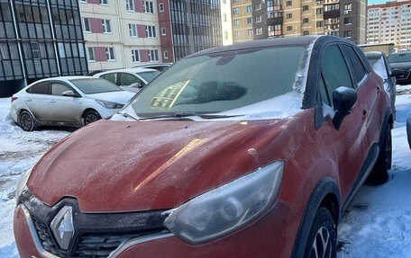 Renault Kaptur I рестайлинг, 2016 год, 1 300 000 рублей, 2 фотография