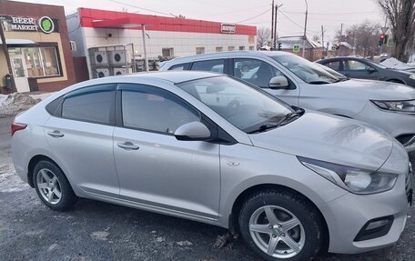 Hyundai Solaris II рестайлинг, 2018 год, 1 265 000 рублей, 2 фотография