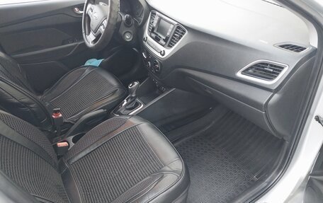 Hyundai Solaris II рестайлинг, 2018 год, 1 265 000 рублей, 11 фотография