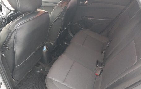 Hyundai Solaris II рестайлинг, 2018 год, 1 265 000 рублей, 12 фотография