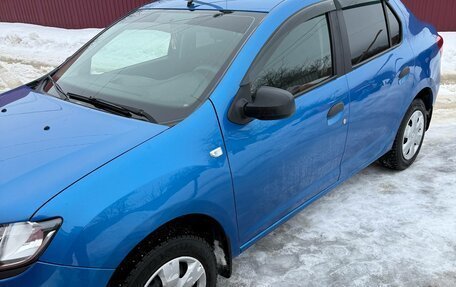 Renault Logan II, 2014 год, 750 000 рублей, 2 фотография