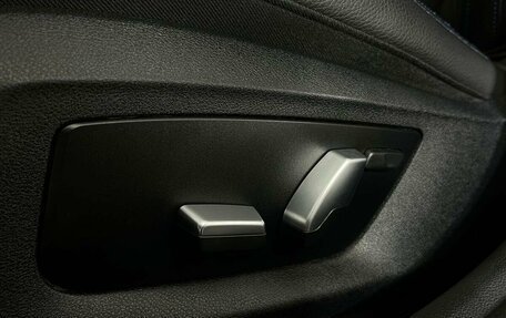 BMW 5 серия, 2019 год, 3 549 000 рублей, 32 фотография