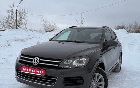 Volkswagen Touareg III, 2012 год, 2 450 000 рублей, 1 фотография