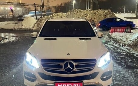 Mercedes-Benz GLE, 2015 год, 3 200 000 рублей, 1 фотография
