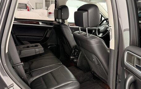 Volkswagen Touareg III, 2012 год, 2 450 000 рублей, 32 фотография