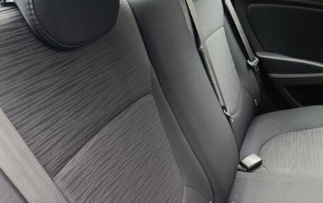 Hyundai Solaris II рестайлинг, 2015 год, 1 190 000 рублей, 11 фотография