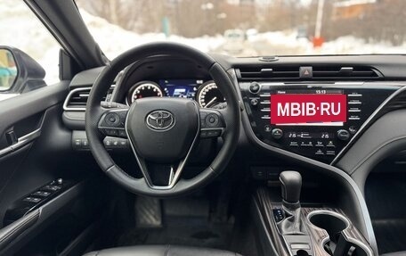 Toyota Camry, 2020 год, 2 990 000 рублей, 13 фотография