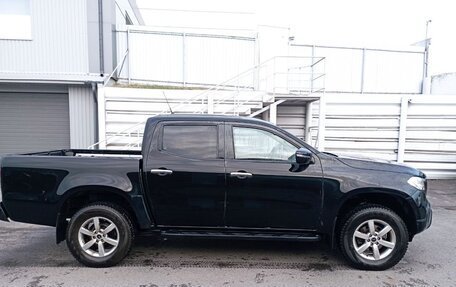 Mercedes-Benz X-Класс I, 2018 год, 3 300 000 рублей, 2 фотография