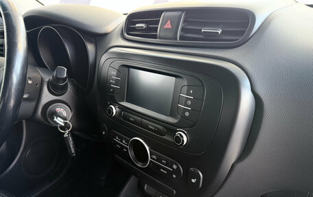 KIA Soul II рестайлинг, 2018 год, 1 589 000 рублей, 15 фотография