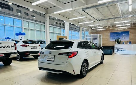 Toyota Corolla, 2019 год, 1 999 000 рублей, 6 фотография